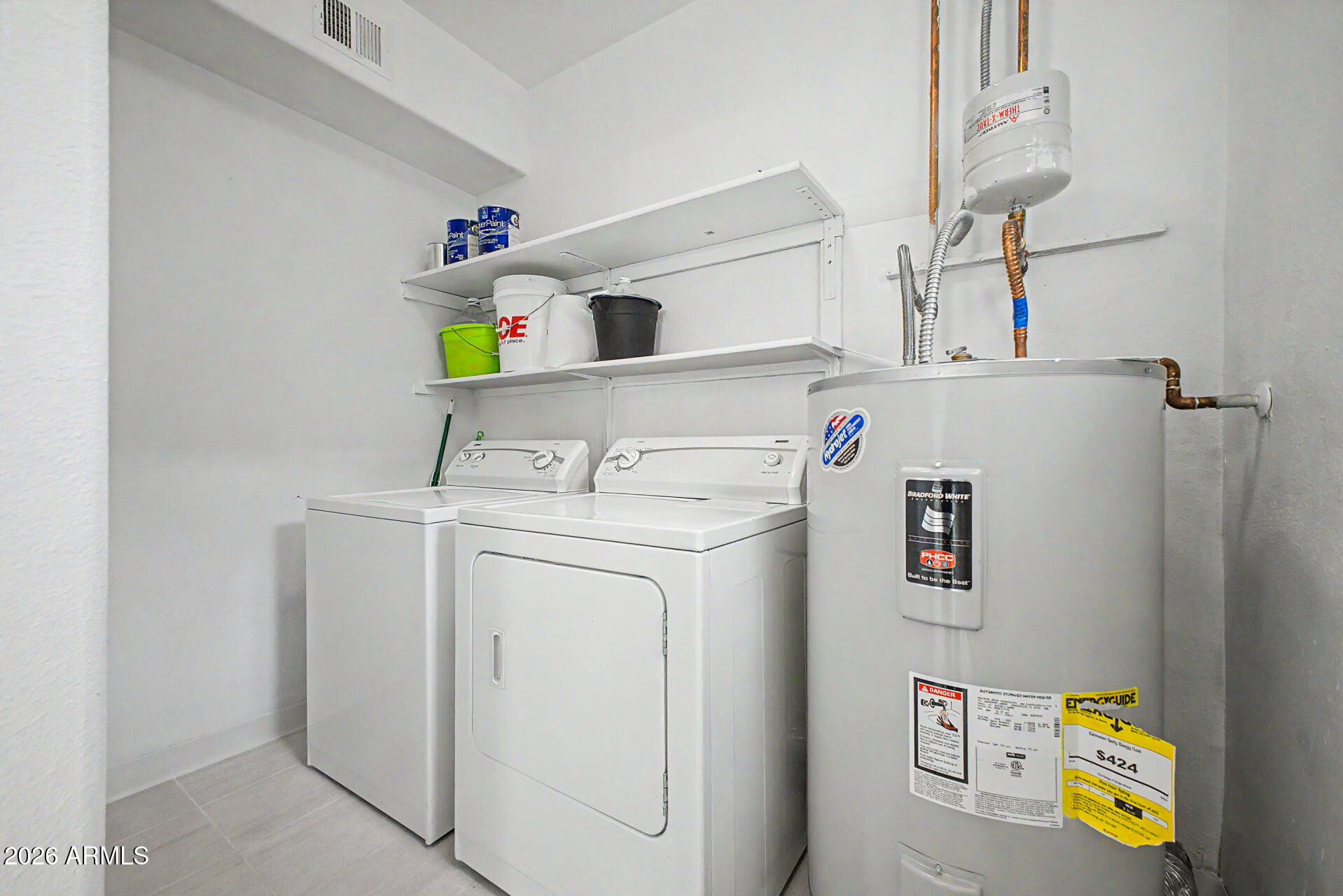 FOUR PEAKS VISTA CONDOMINIUM - Residential