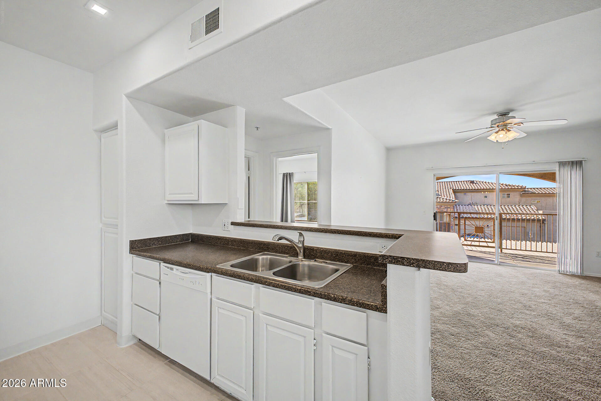 FOUR PEAKS VISTA CONDOMINIUM - Residential