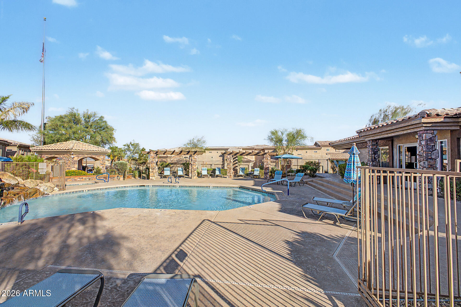 FOUR PEAKS VISTA CONDOMINIUM - Residential