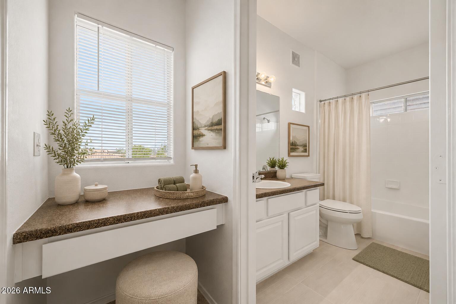 FOUR PEAKS VISTA CONDOMINIUM - Residential