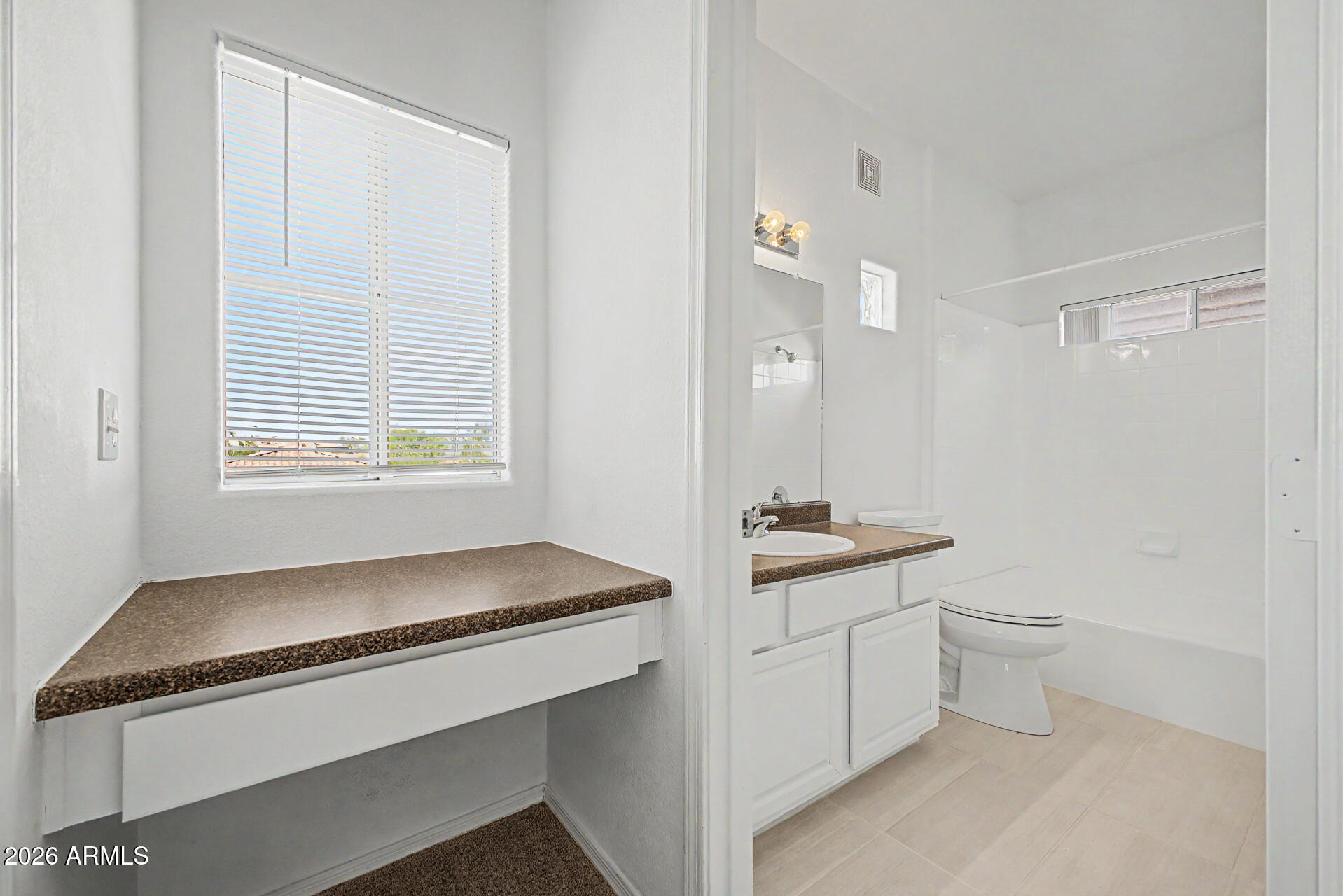 FOUR PEAKS VISTA CONDOMINIUM - Residential