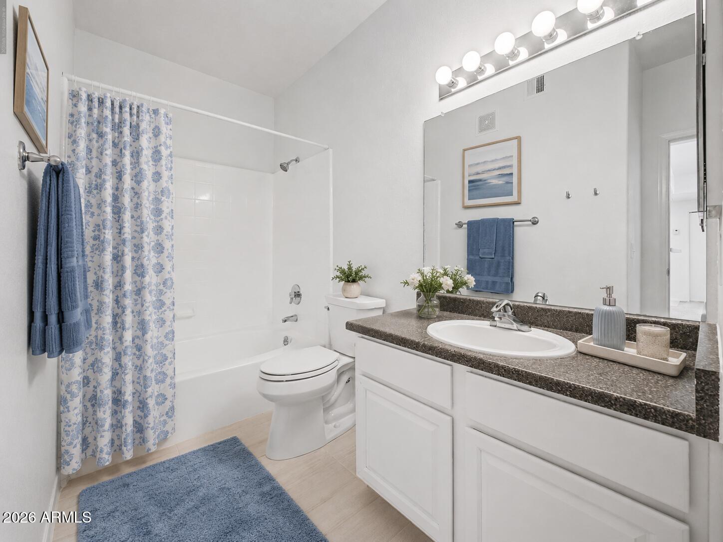 FOUR PEAKS VISTA CONDOMINIUM - Residential
