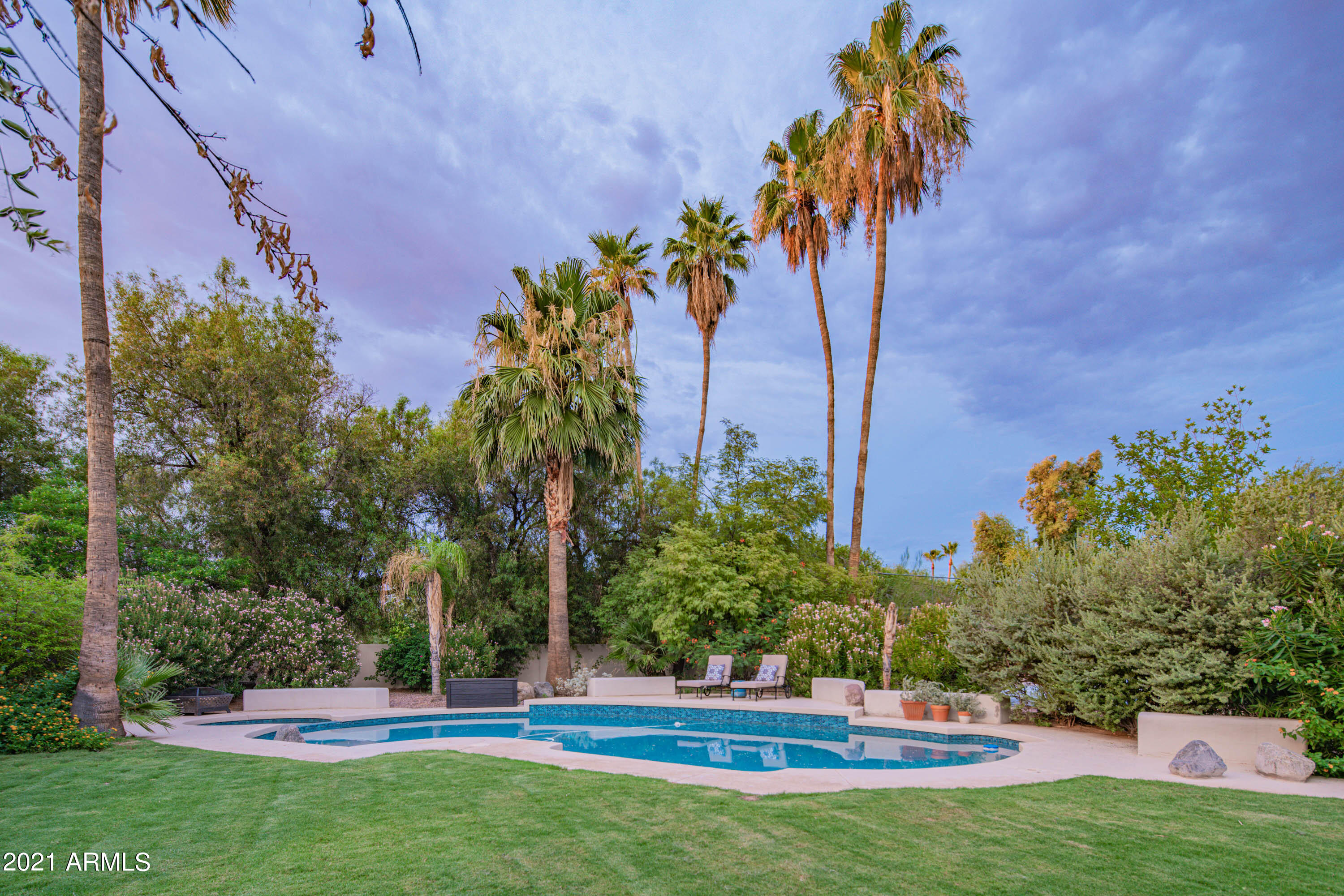 PARADISE GREEN - Residential
