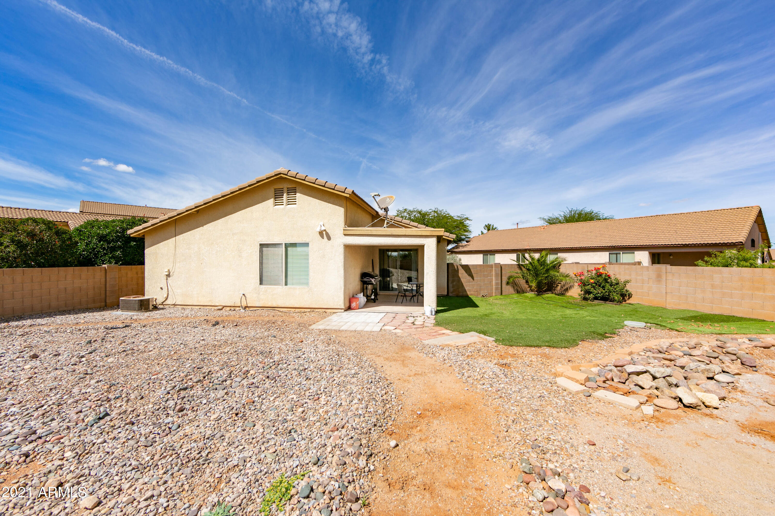 COPPER POINTE - Residential