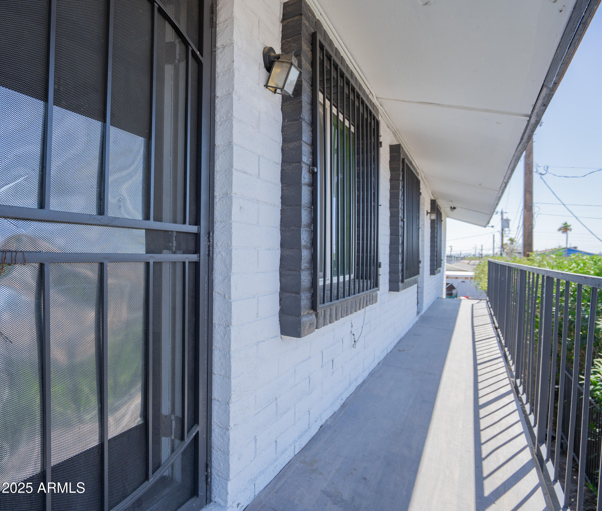 1703 W MOUNTAIN VIEW Road 15