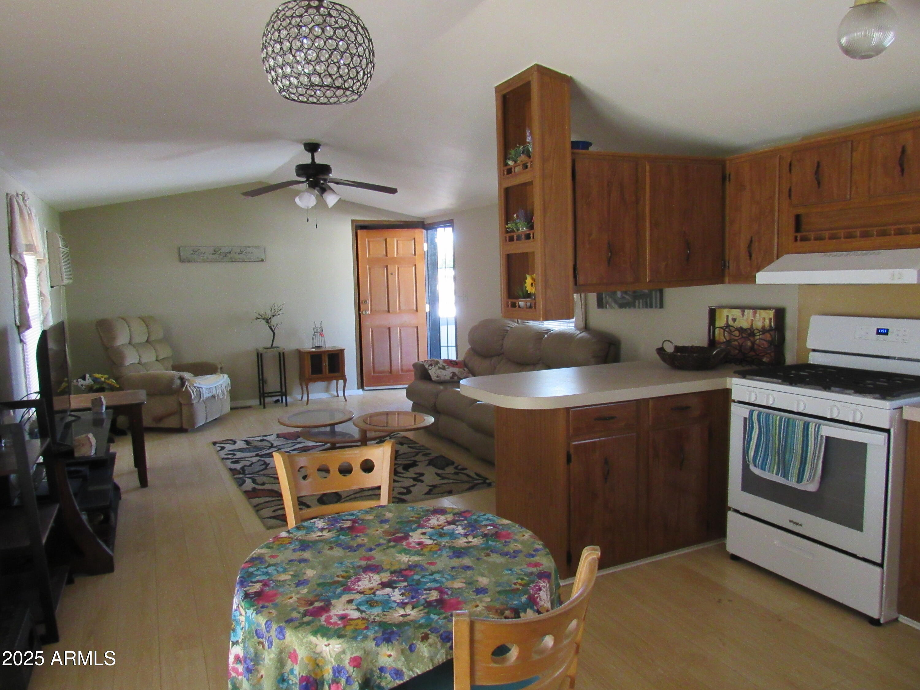 RINCON COUNTRY - Residential