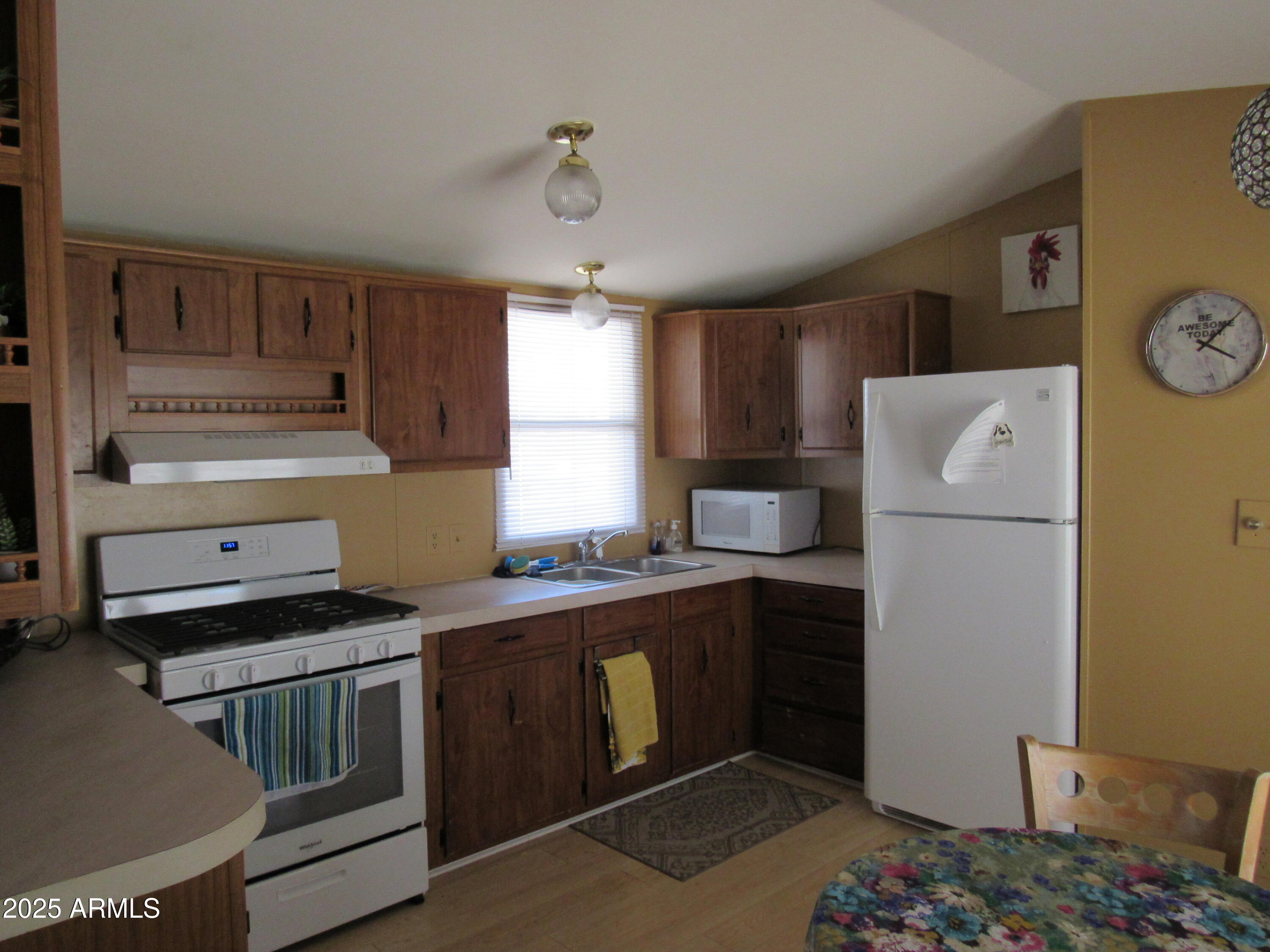 RINCON COUNTRY - Residential