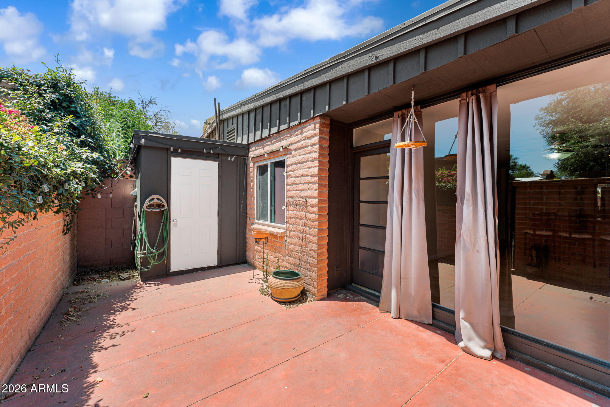 SPANISH GARDENS 1 - Residential
