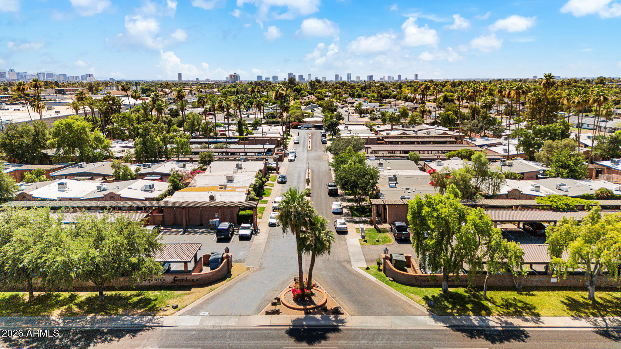 SPANISH GARDENS 1 - Residential