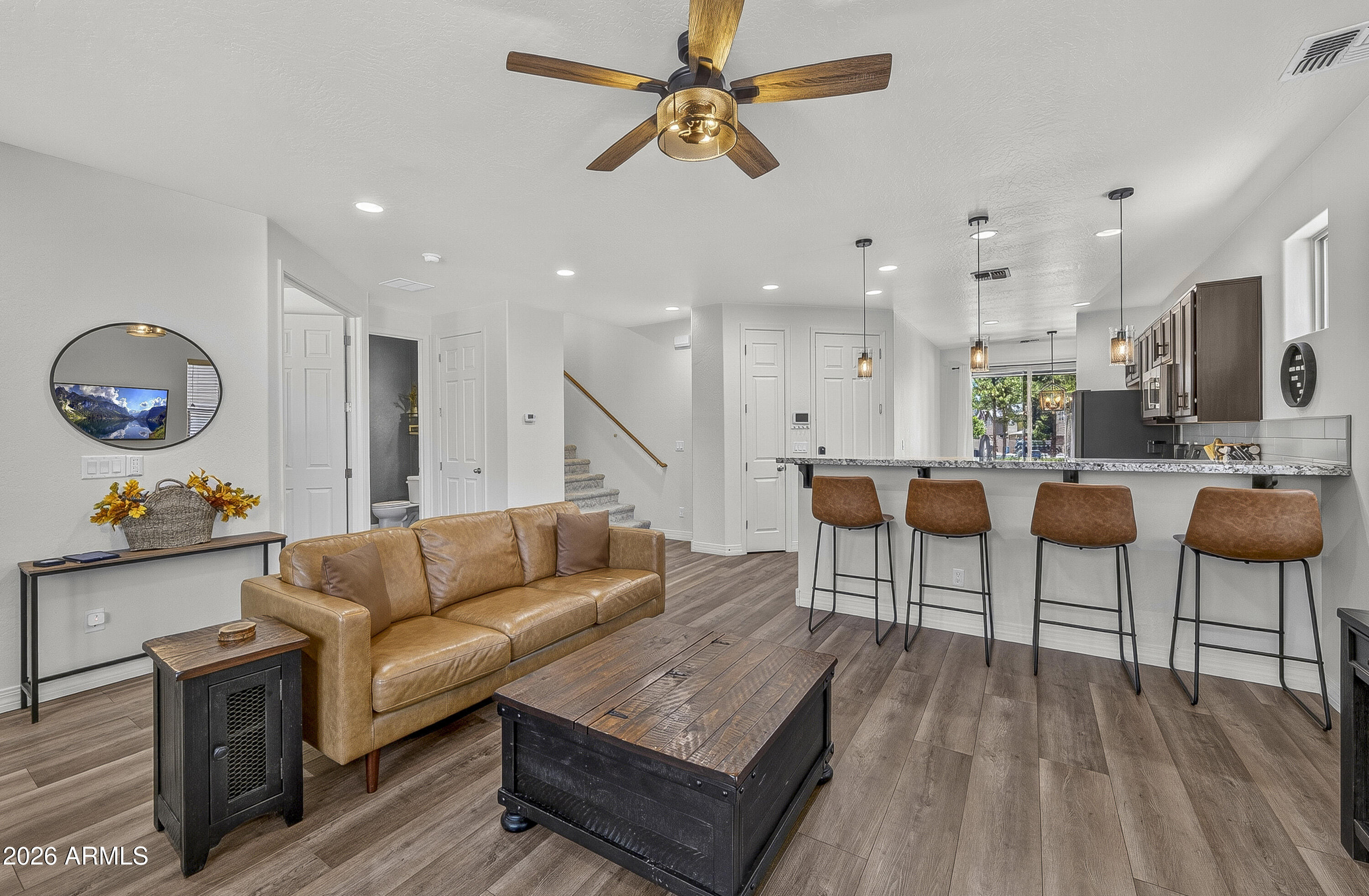 2465 W CLEMENT Circle