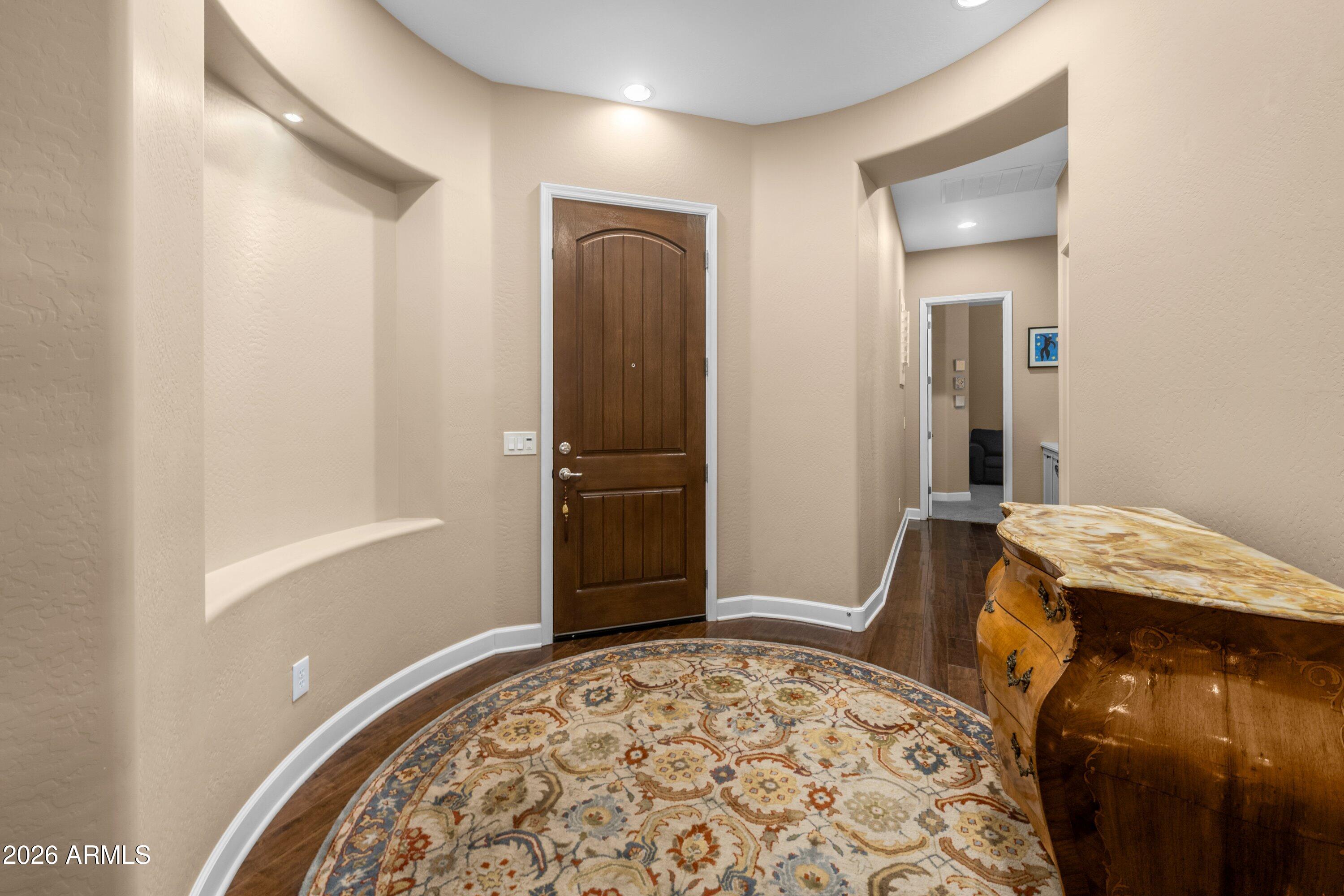 3738 E RIOPELLE Avenue