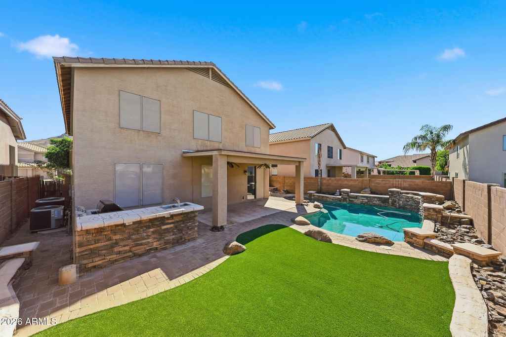 Photo of 25828 N 67th Drive, Peoria, AZ 85383 (MLS # 6995106)