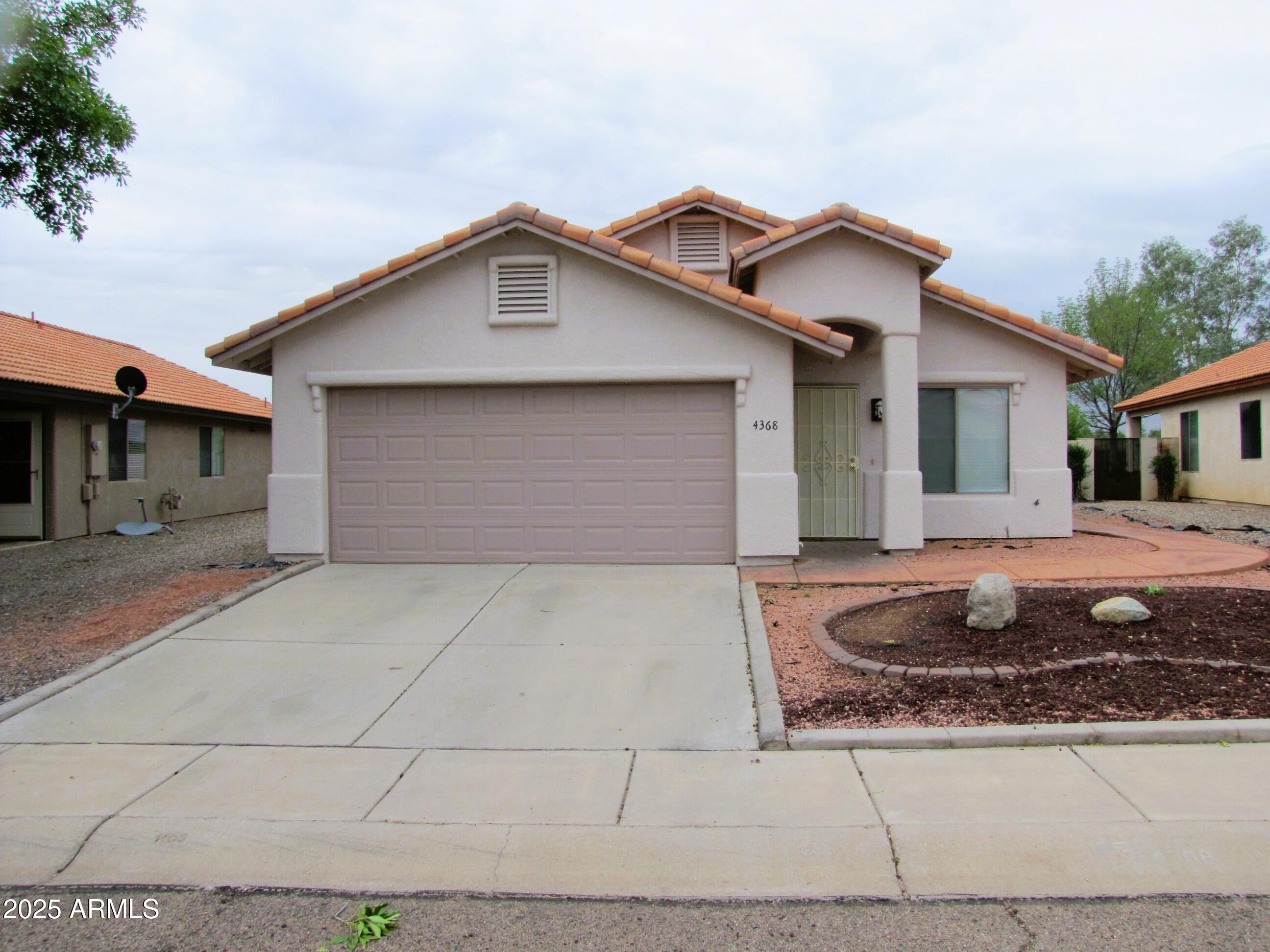 CHAPARRAL VILLAGE SOUTH PHASE B - Residential Lease