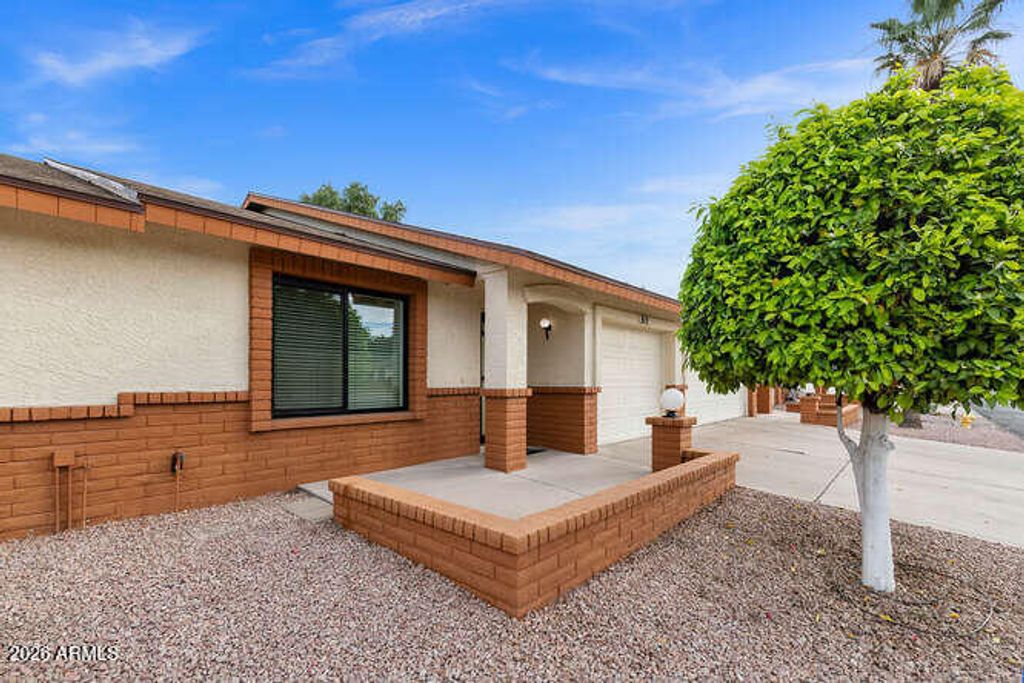 Photo of 8020 E Keats Avenue N #301, Mesa, AZ 85209 (MLS # 6994983)