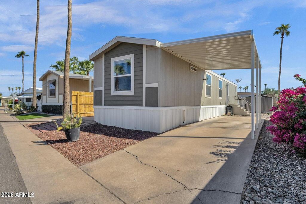 Photo of 16225 N Cave Creek Road #31, Phoenix, AZ 85032 (MLS # 7002076)