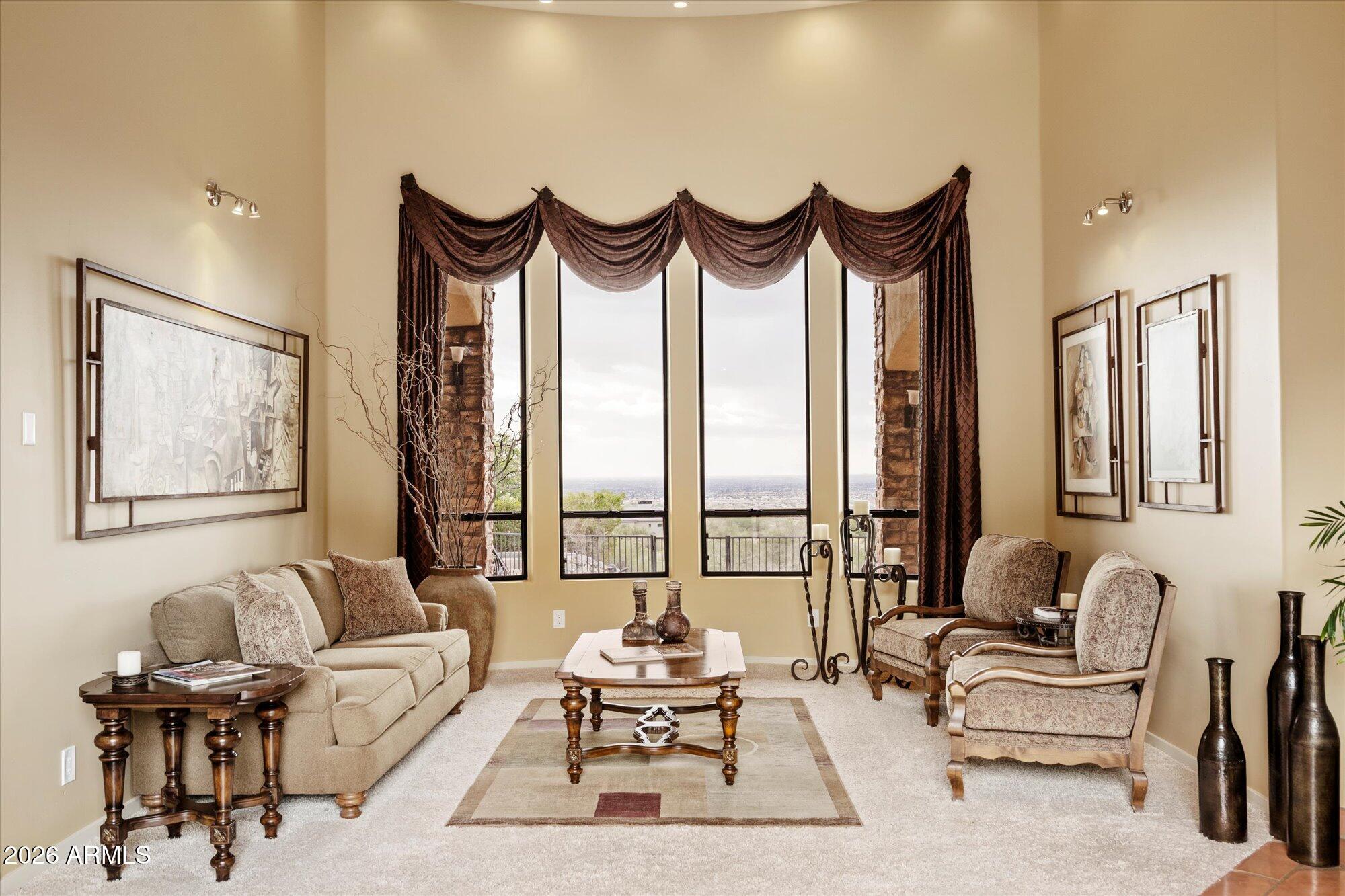 DIAMOND POINT AT LAS SENDAS MOUNTAIN - Residential