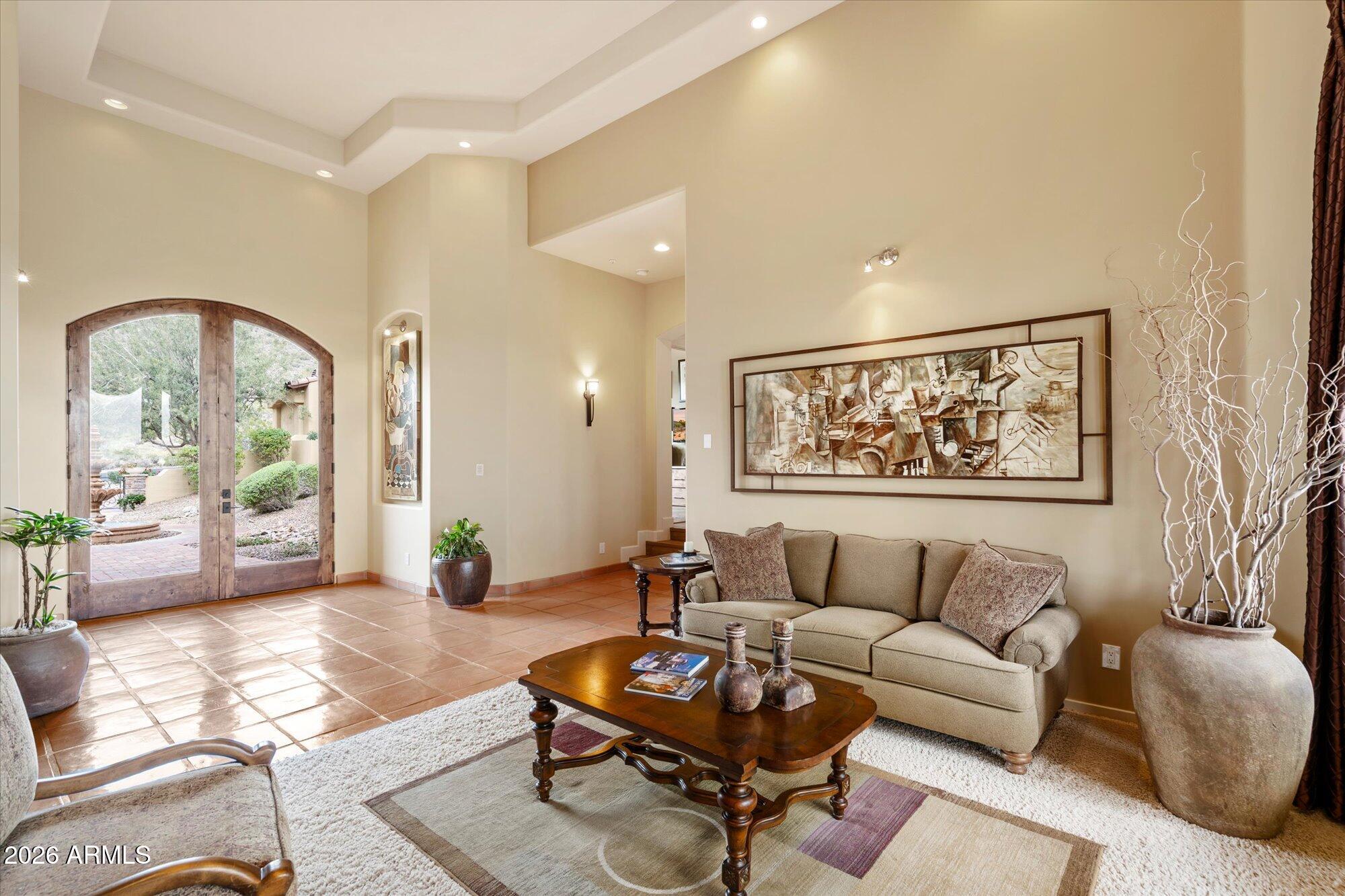 DIAMOND POINT AT LAS SENDAS MOUNTAIN - Residential