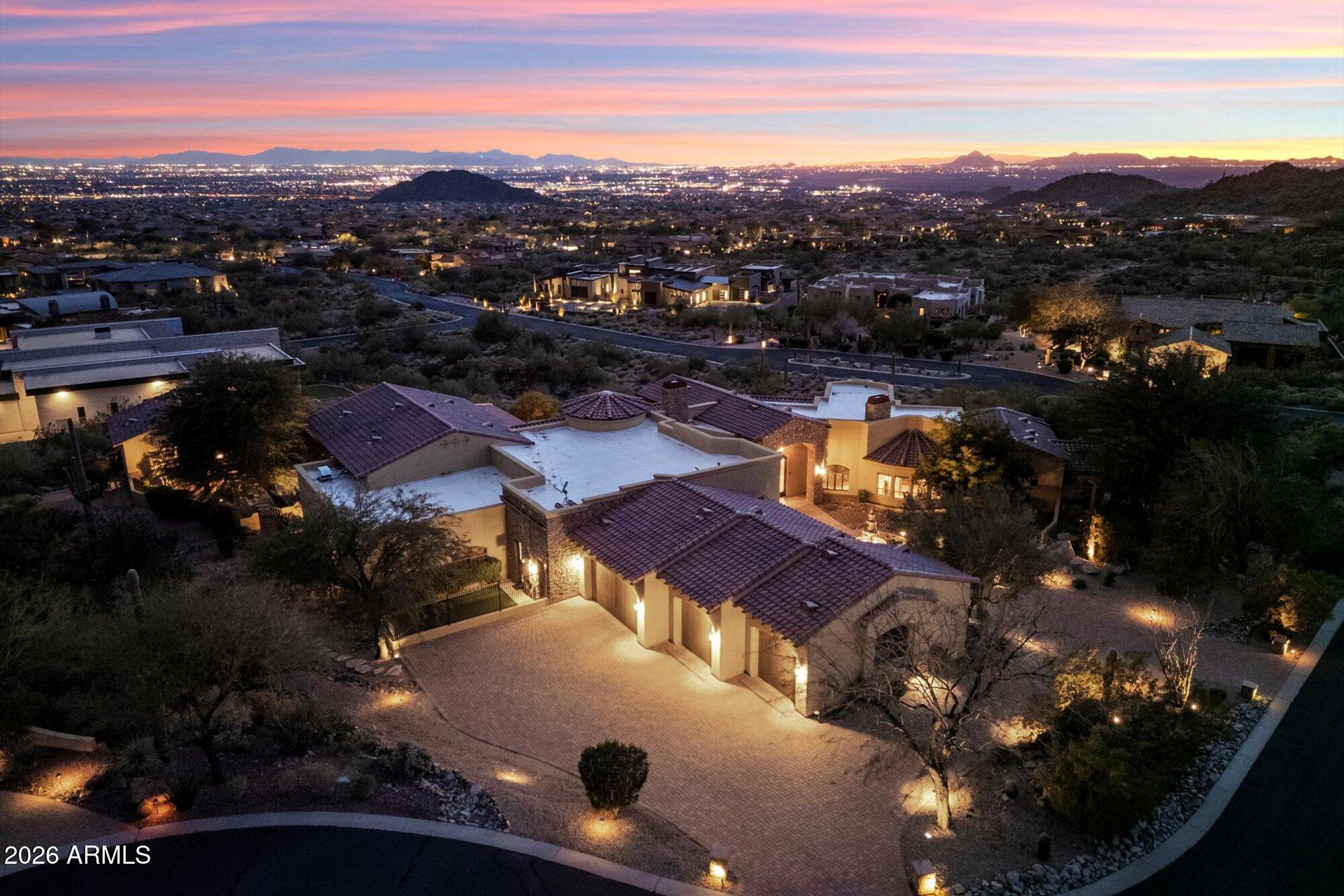 DIAMOND POINT AT LAS SENDAS MOUNTAIN - Residential