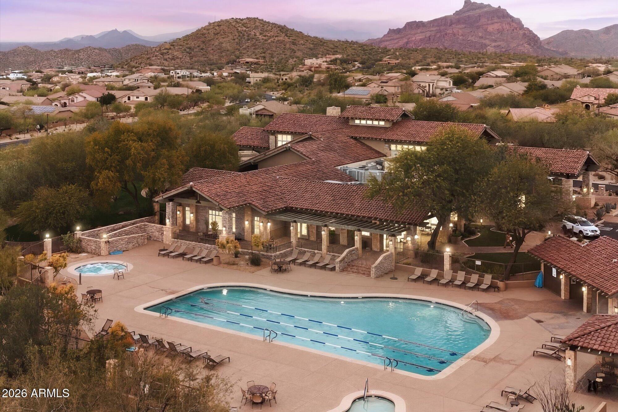 DIAMOND POINT AT LAS SENDAS MOUNTAIN - Residential