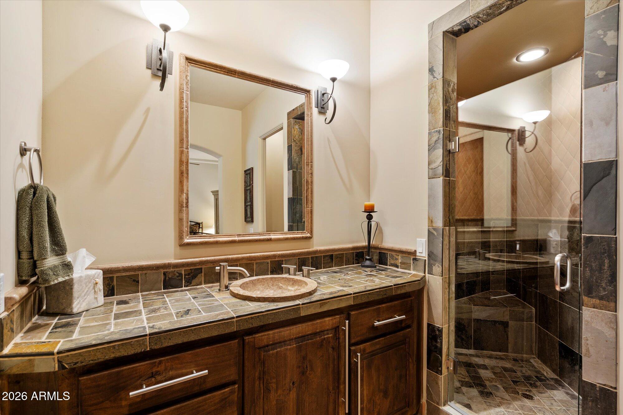 DIAMOND POINT AT LAS SENDAS MOUNTAIN - Residential