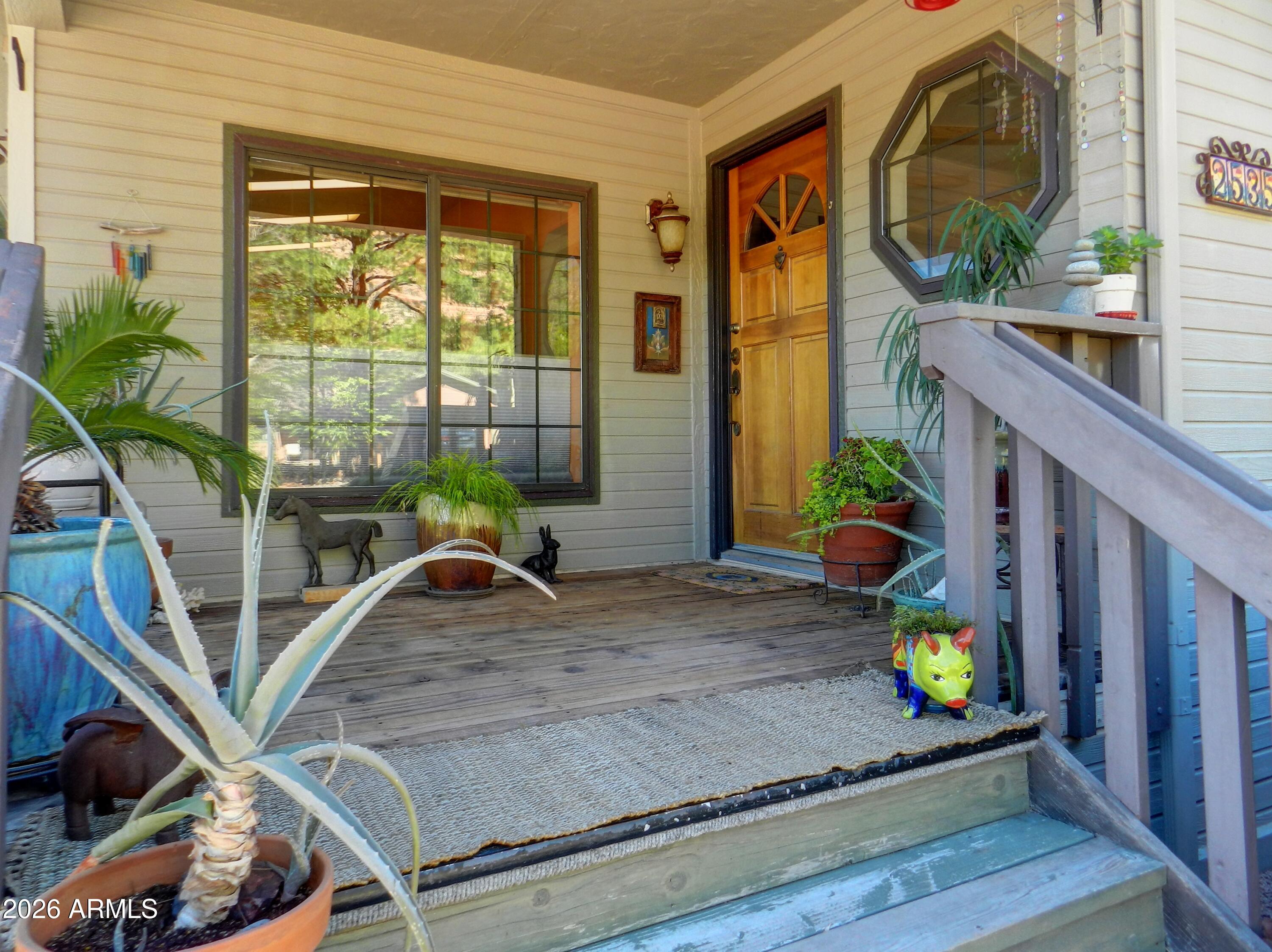 2535 SUNSHINE Drive