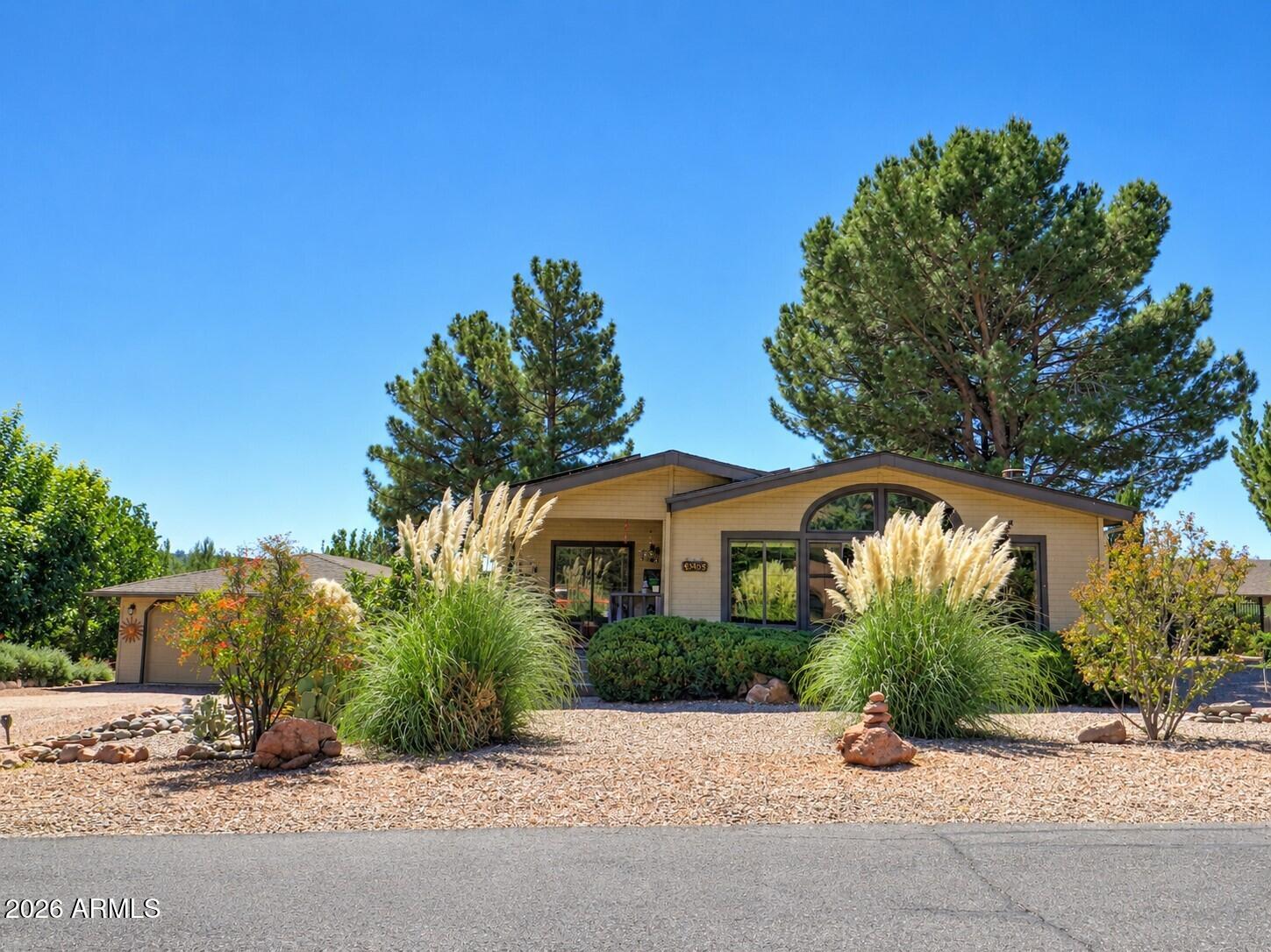 2535 SUNSHINE Drive