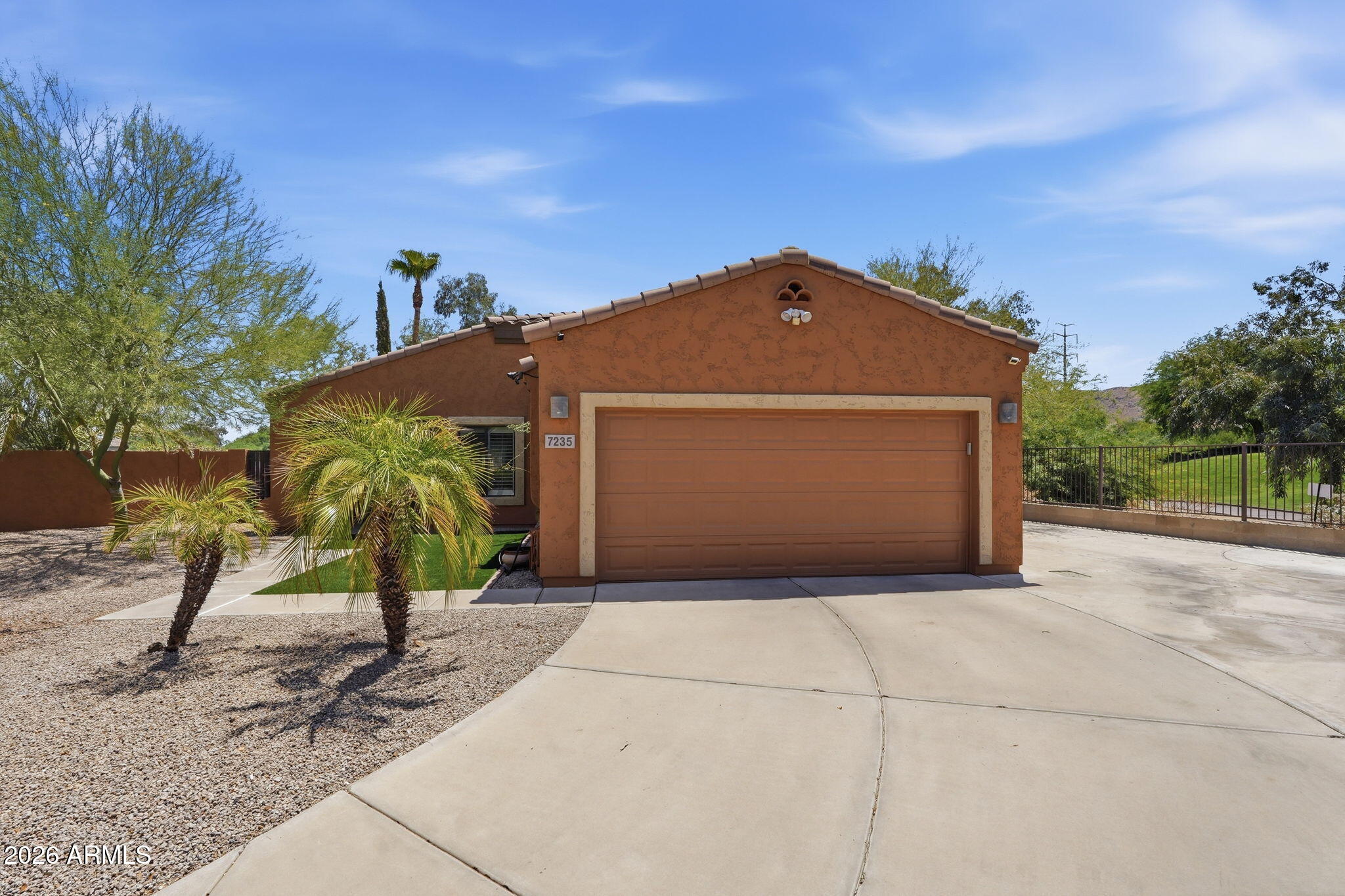 7235 S Golfside Lane