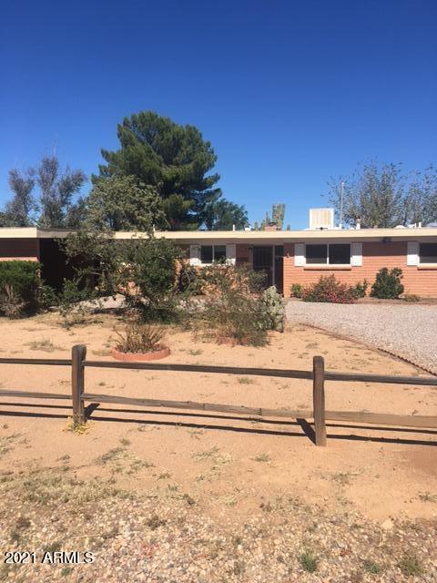 VILLAGE MEADOWS ESTATES - Residential