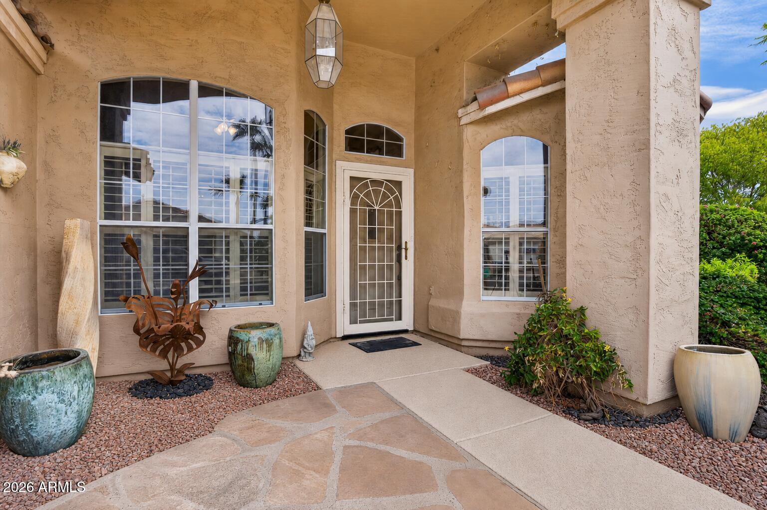 9536 W POTTER Drive