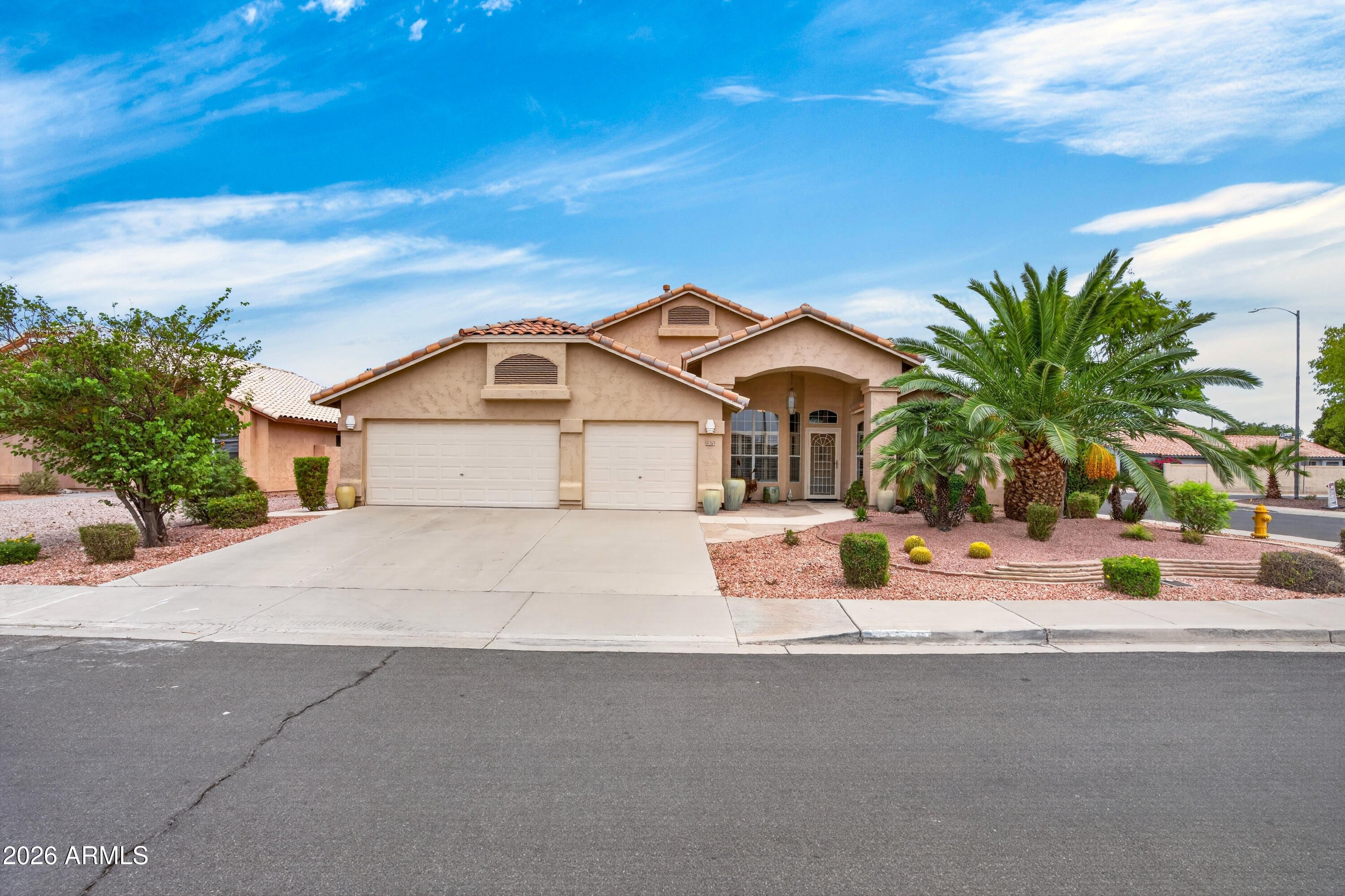 9536 W POTTER Drive
