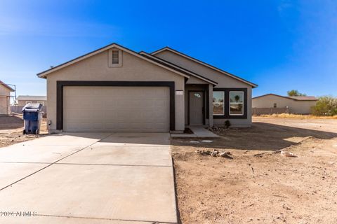 A home in Arizona City