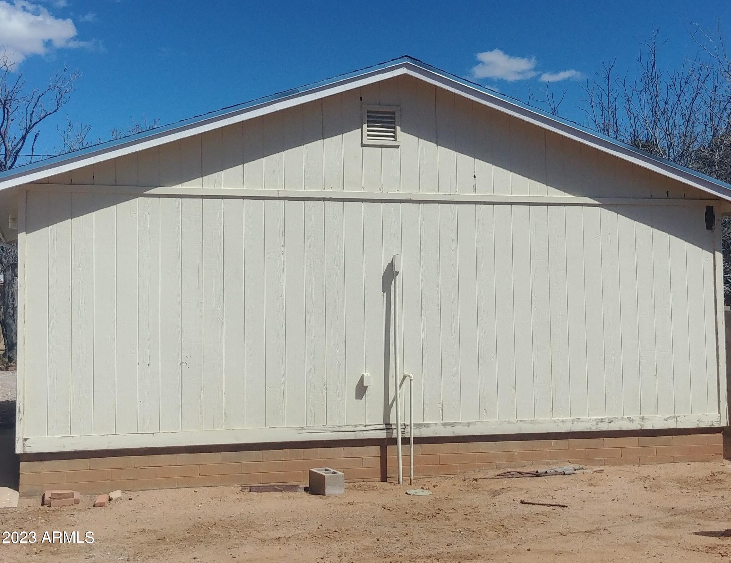 VILLAGE MEADOWS MOBILE HOME ESTATES - Residential
