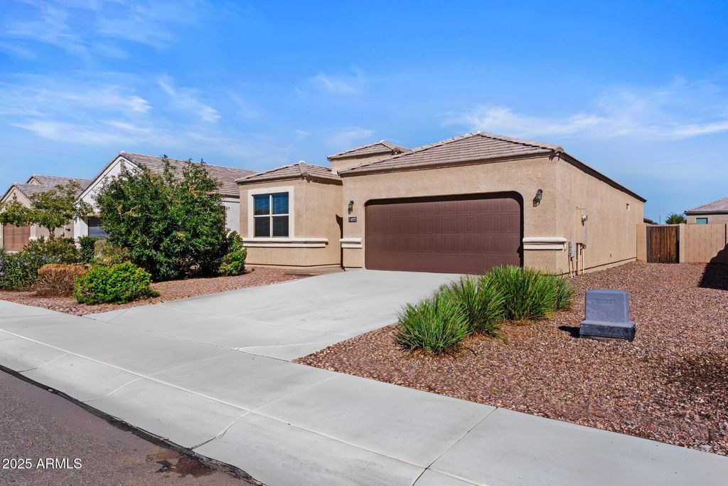 Photo of 4972 E Living Stone Way, San Tan Valley, AZ 85143 (MLS # 6937048)