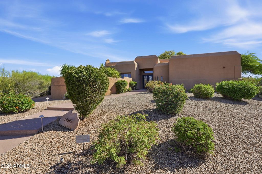 Photo of 10962 E Dale Lane, Scottsdale, AZ 85262 (MLS # 7005475)