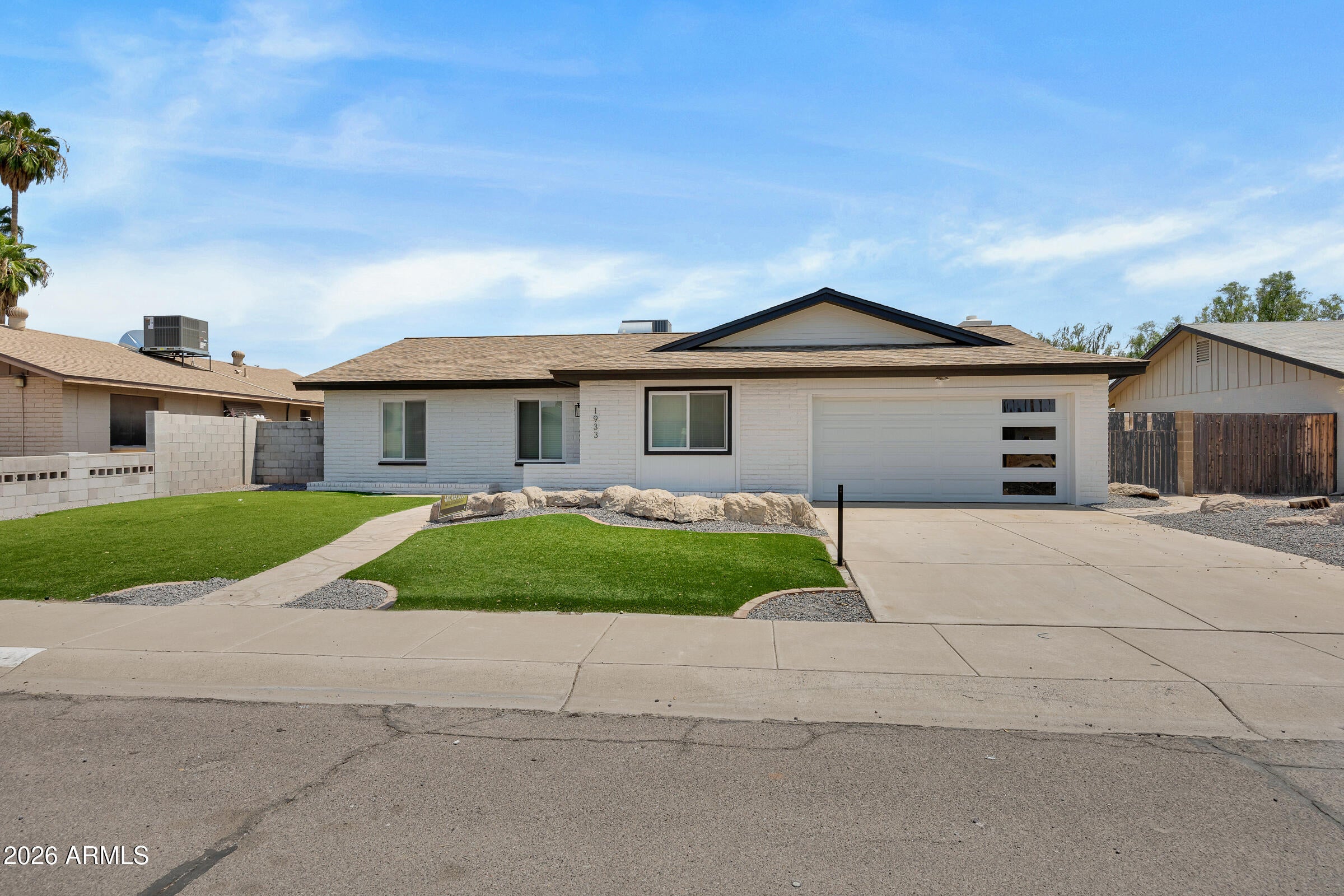 1933 E WESLEYAN Drive