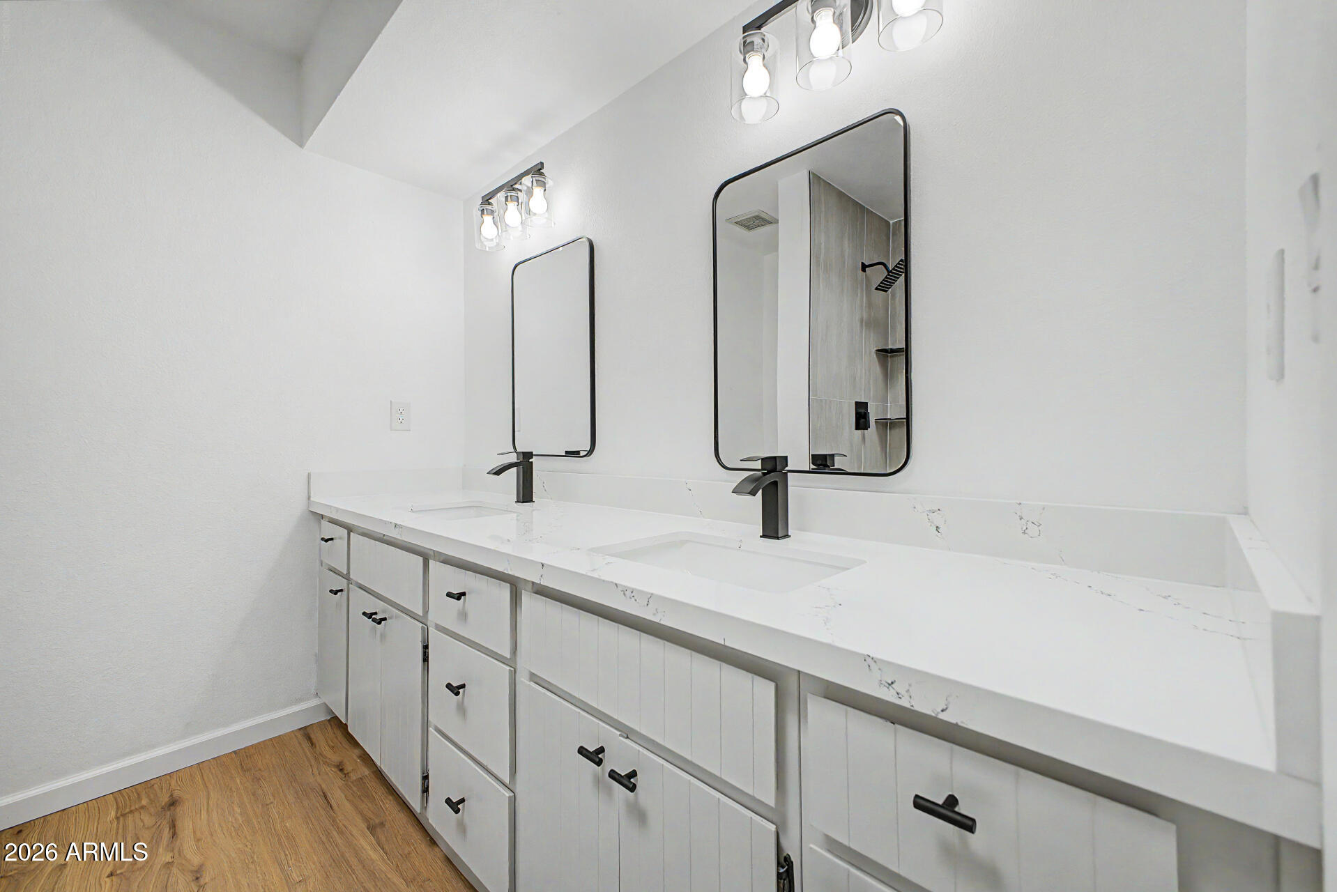 GOLDWATER LAKES - Residential