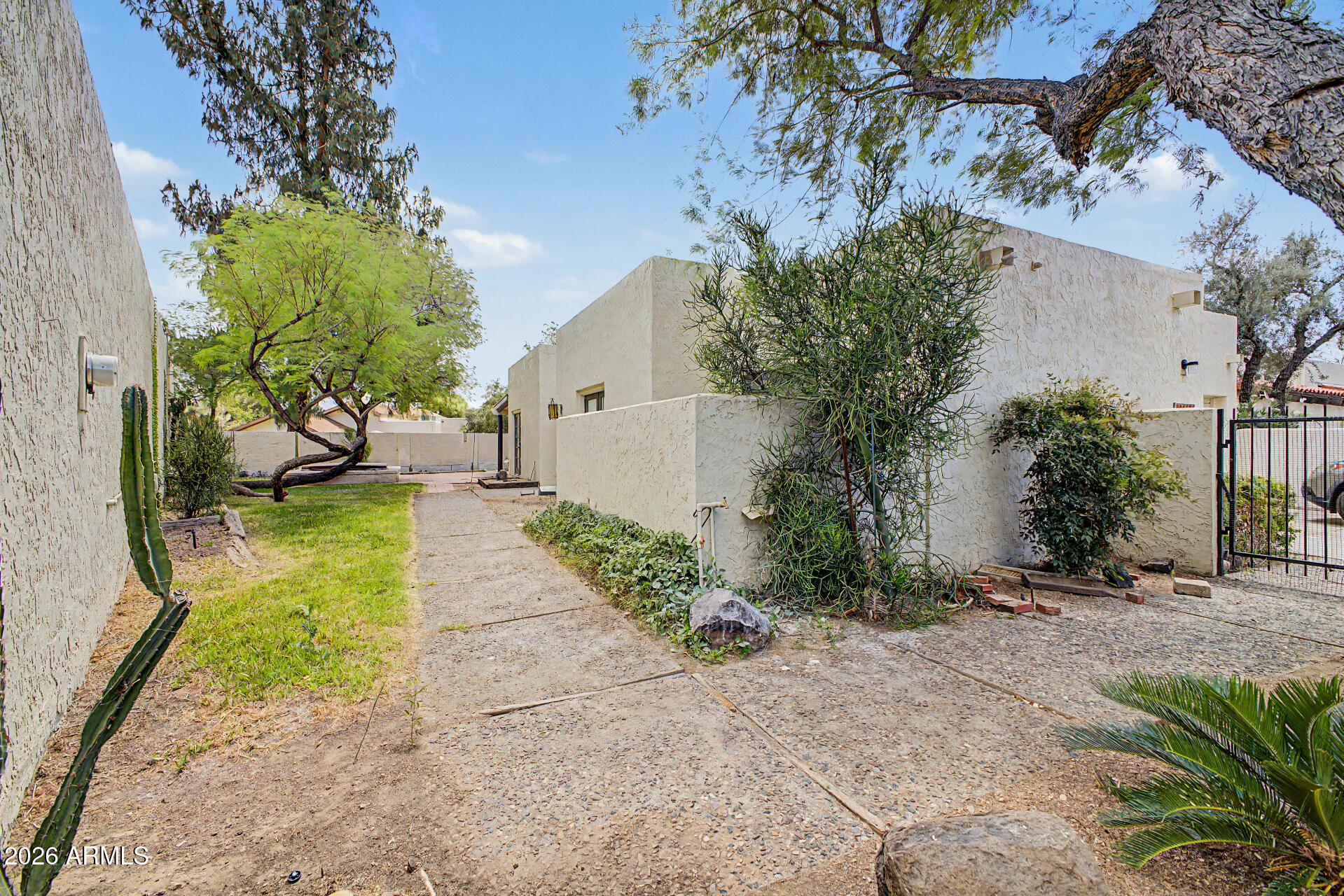 GOLDWATER LAKES - Residential
