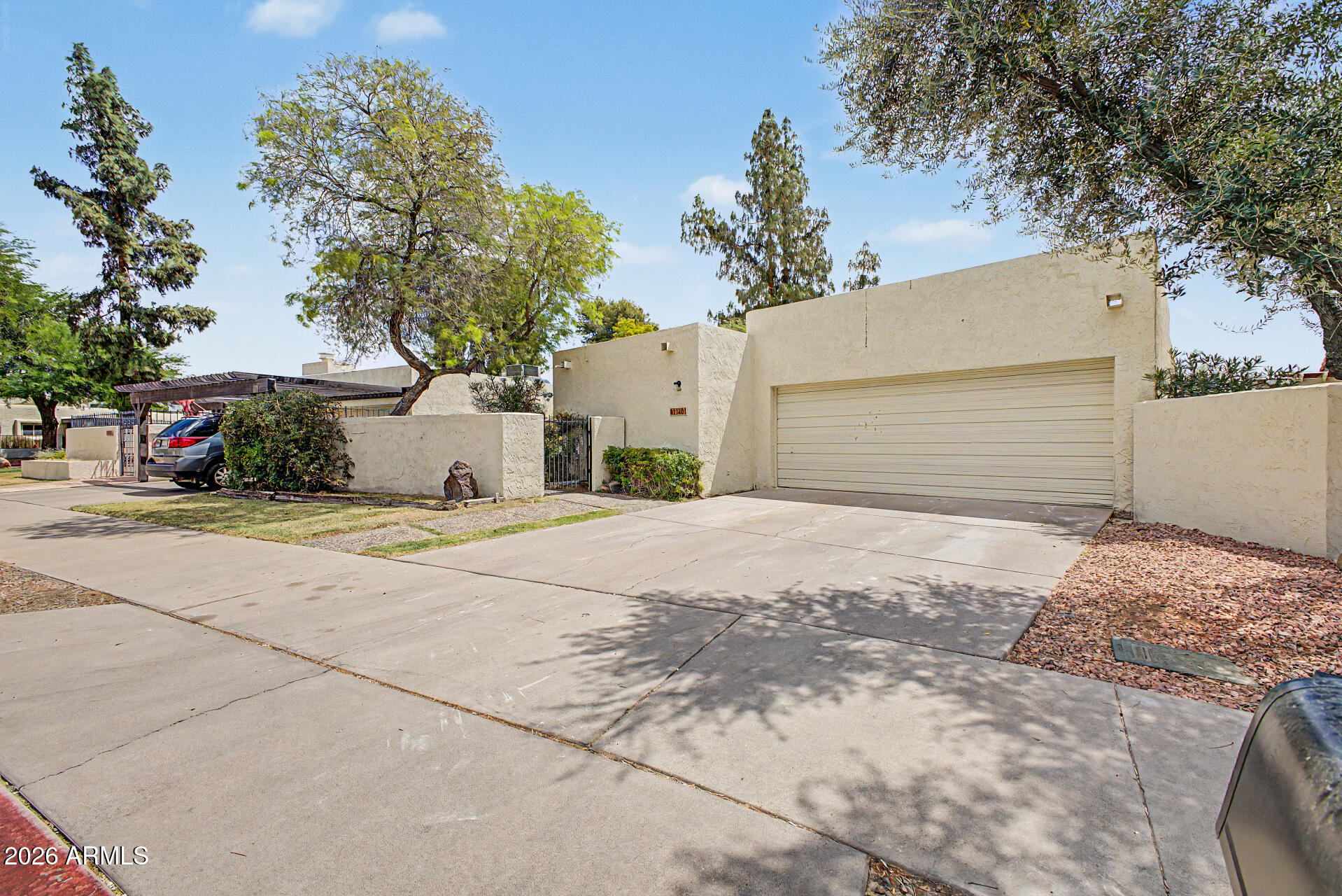 GOLDWATER LAKES - Residential