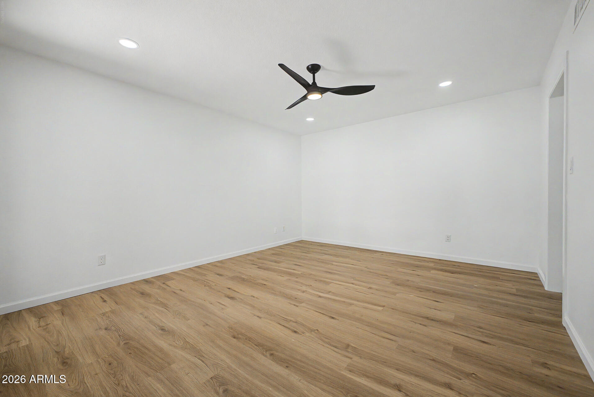 GOLDWATER LAKES - Residential