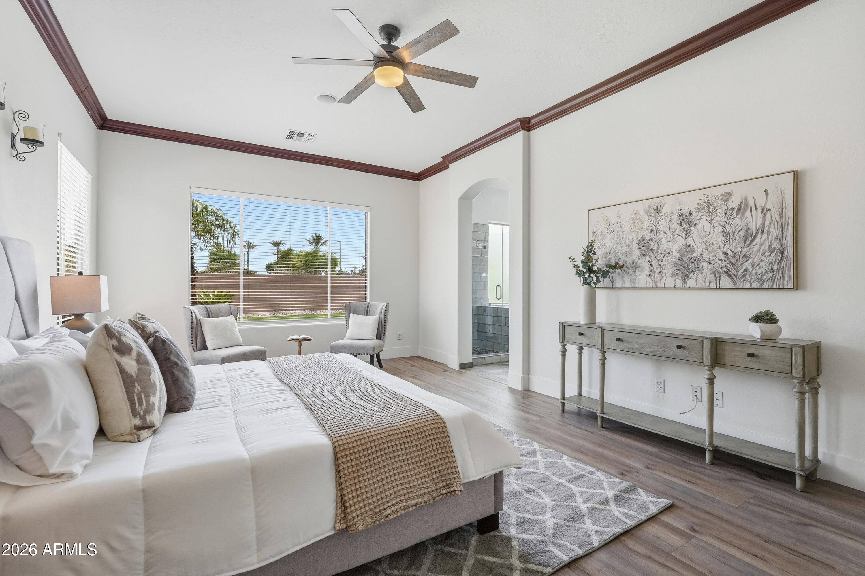 7037 S TROPHY Lane