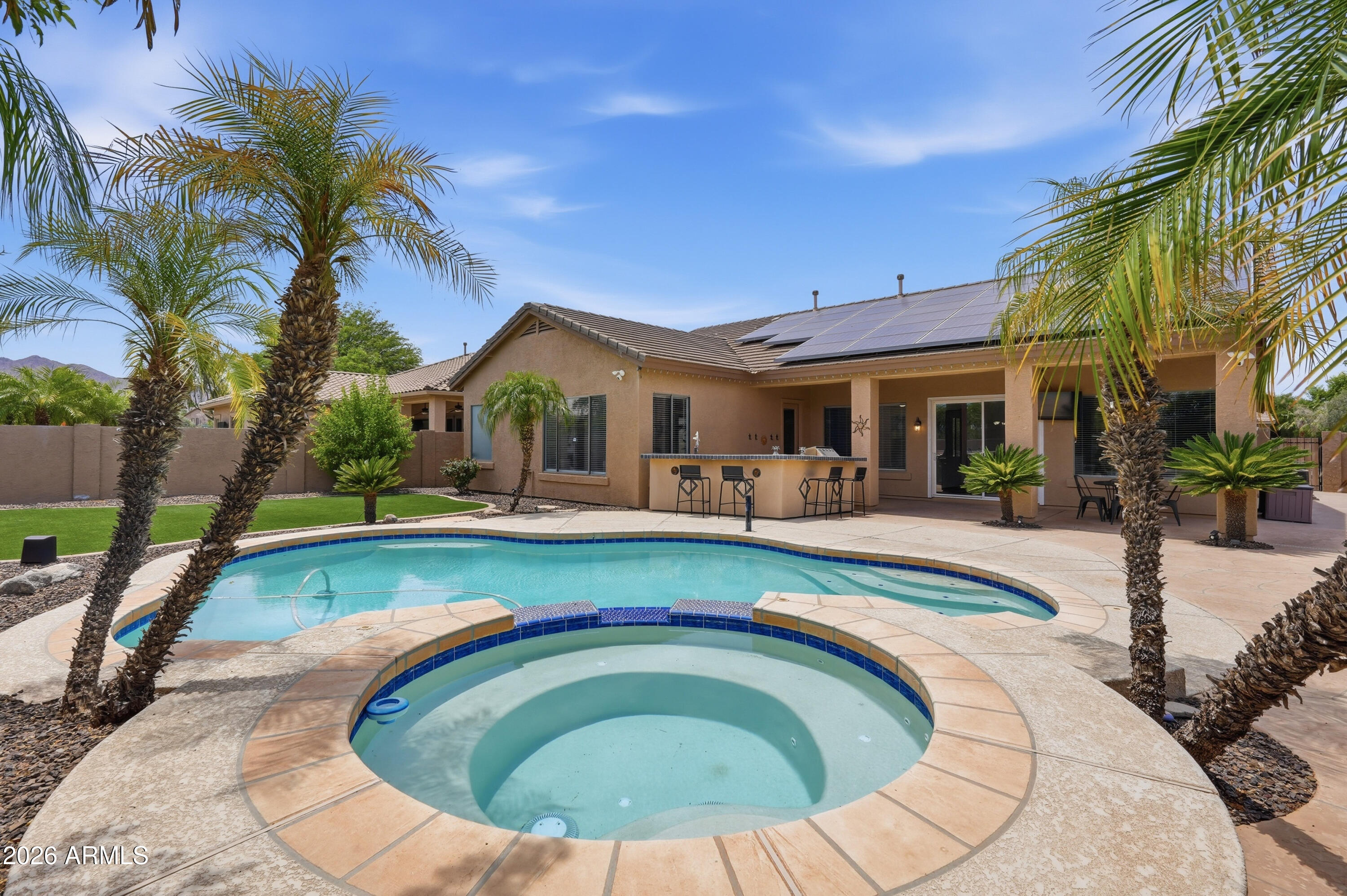 7037 S TROPHY Lane
