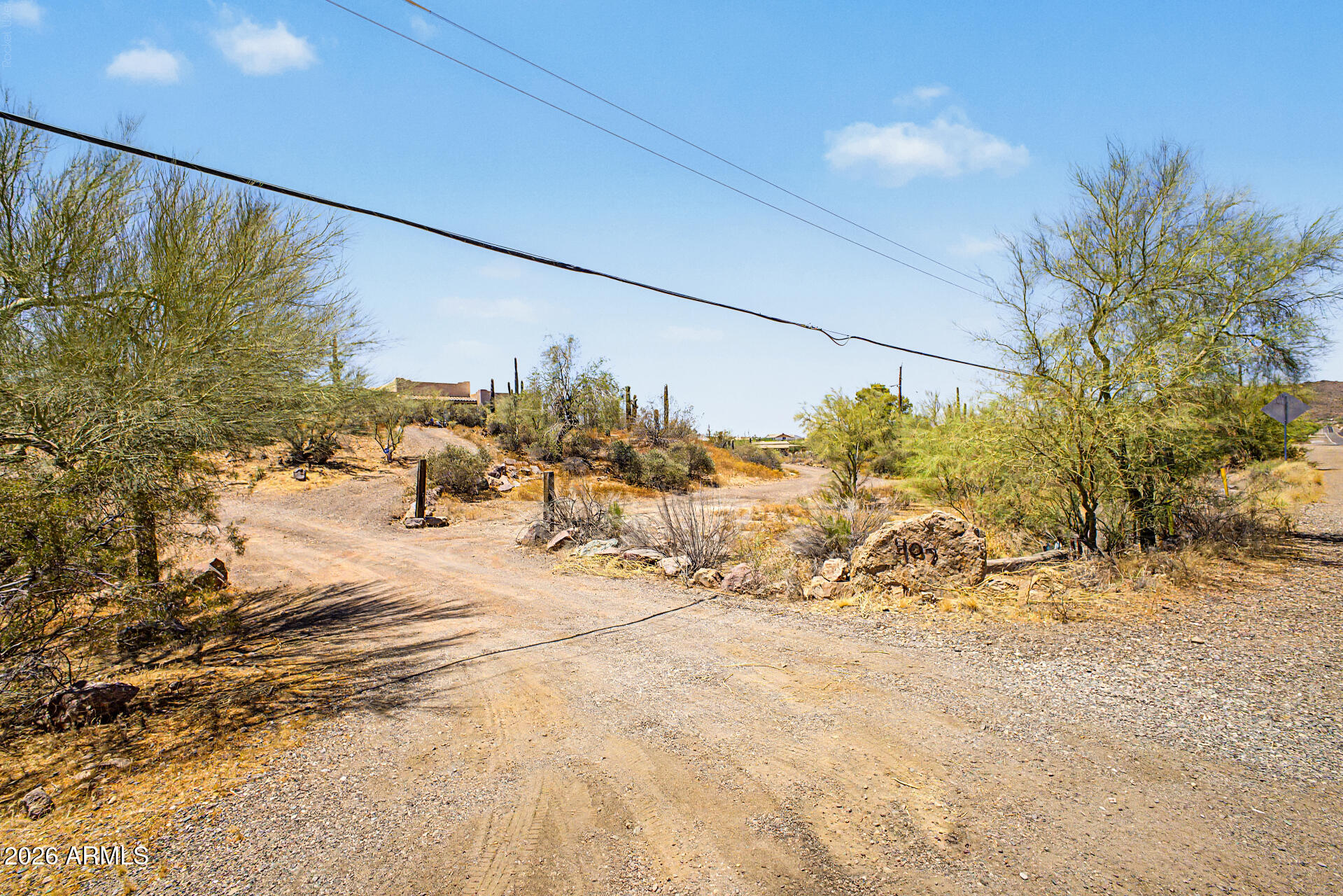 407 E HONDA BOW Road