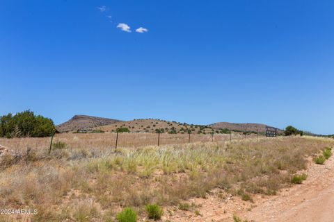 A home in Chino Valley