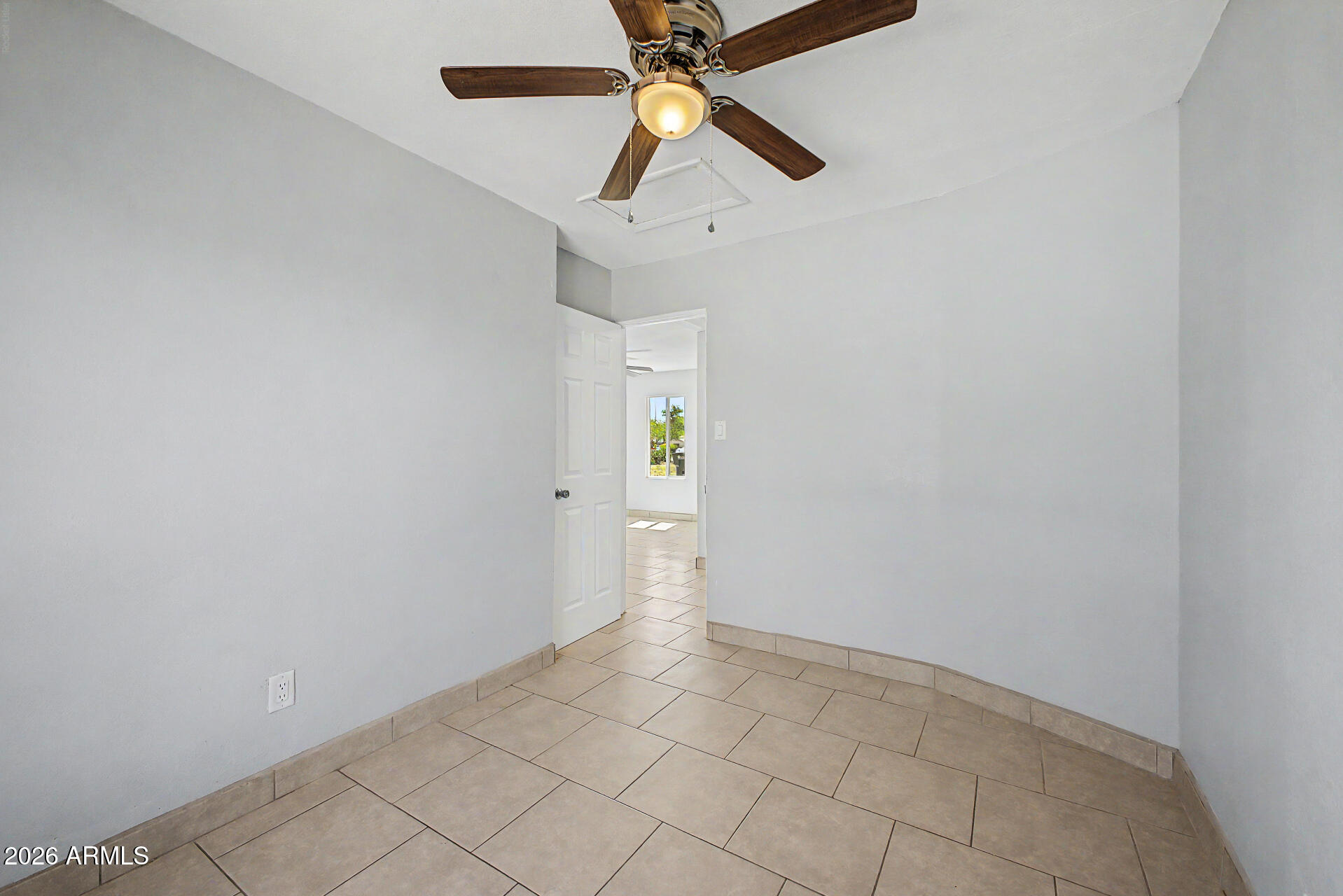 VISTA INCOME ESTATES UNIT 3 - Residential