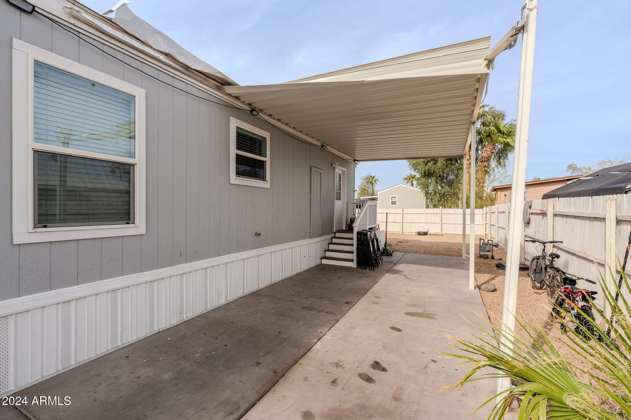 625 W MCKELLIPS Road 213