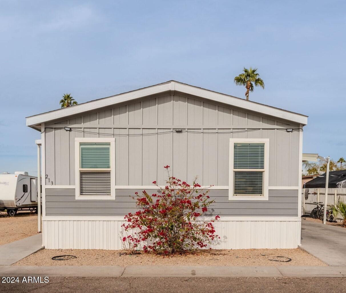 625 W MCKELLIPS Road 213