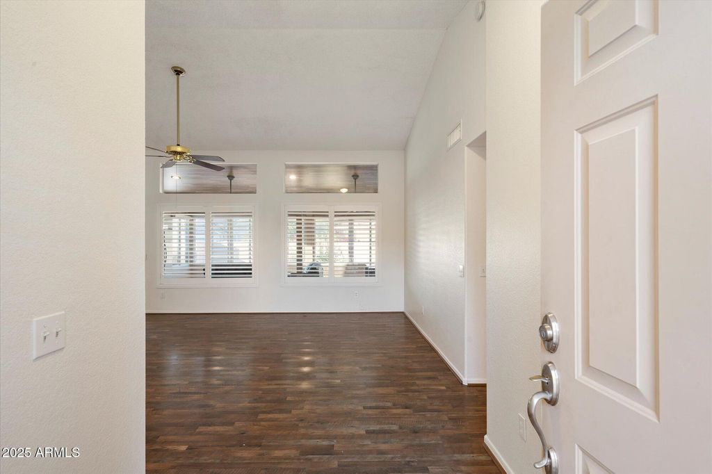 Photo of 1540 E Hazeltine Way, Chandler, AZ 85249 (MLS # 6927125)