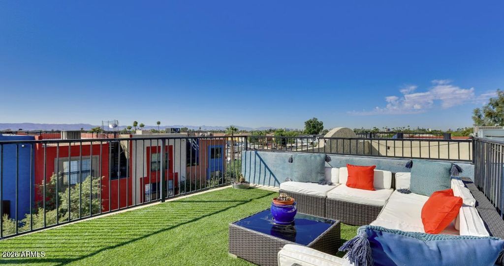 Photo of 3430 E Avalon Drive, Phoenix, AZ 85018 (MLS # 7030728)