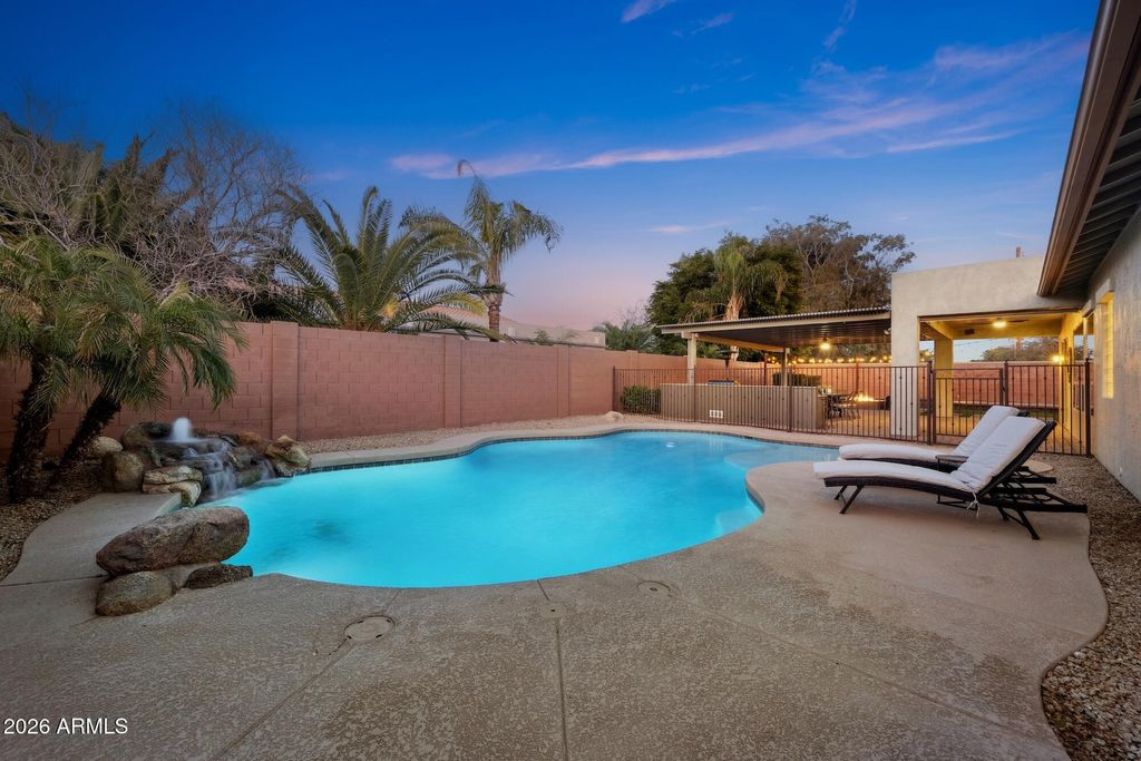 Photo of 2246 E San Carlos Place, Chandler, AZ 85249 (MLS # 6968593)