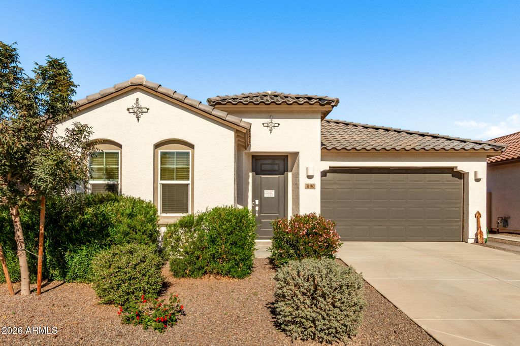 Photo of 3190 E Hayfield Way, San Tan Valley, AZ 85140 (MLS # 6967082)